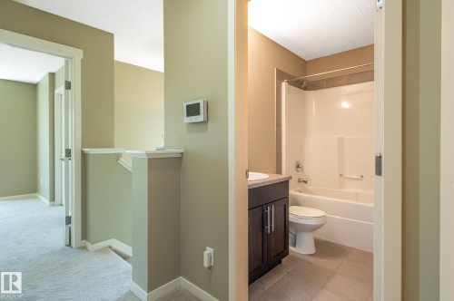 194 Allard Link, Edmonton, AB 