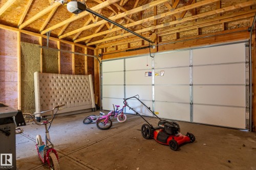 194 Allard Link, Edmonton, AB 