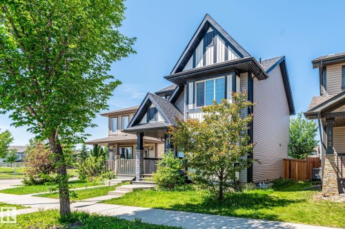 194 Allard Link, Edmonton, AB 