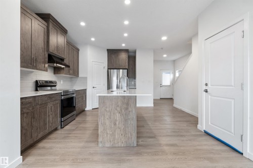 15134 26 Street, Edmonton, AB 