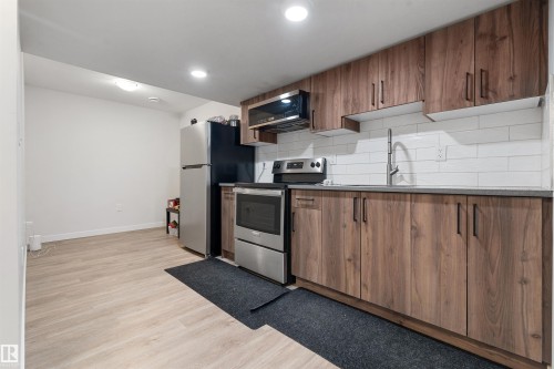15134 26 Street, Edmonton, AB 