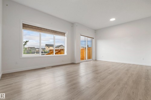 15134 26 Street, Edmonton, AB 