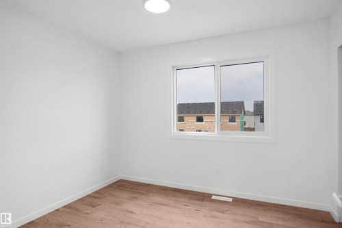 1320 9 Street Nw, Edmonton, AB - Indoor Photo Showing Other Room