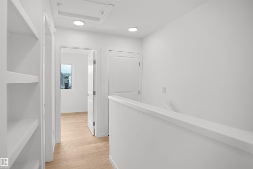 2119 210 Street Nw, Edmonton, AB - Indoor Photo Showing Other Room