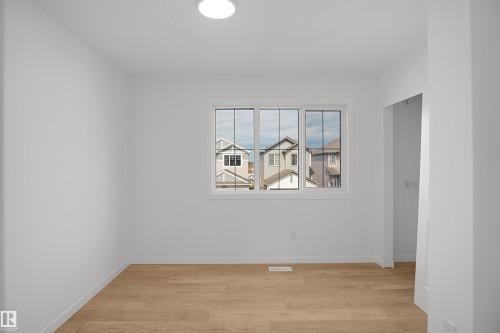 2119 210 Street Nw, Edmonton, AB - Indoor Photo Showing Other Room