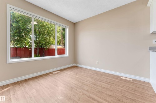 2321 37B Ave Nw, Edmonton, AB 