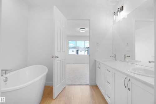 2603 15 Avenue, Edmonton, AB 