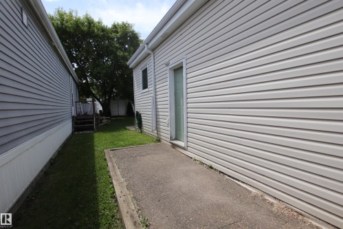 2415 West Oak Way Northwest, Edmonton, AB 