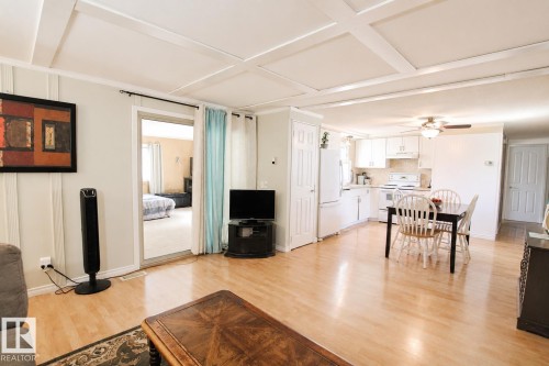 2415 West Oak Way, Edmonton, AB 