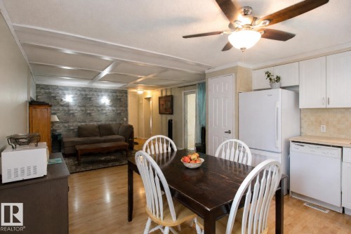 2415 West Oak Way, Edmonton, AB 