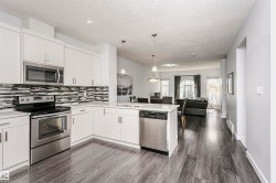 55 723 172 Street  Edmonton, AB T6W 2N6