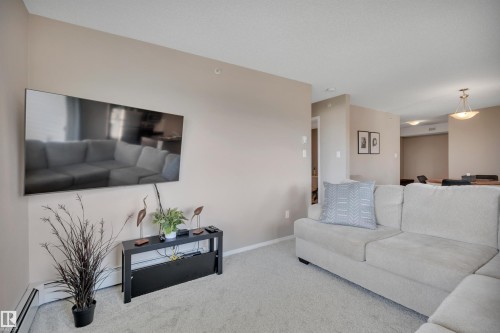 402 11812 22 Avenue, Edmonton, AB 
