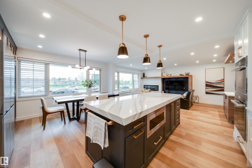 5431 113A Street, Edmonton, AB - Indoor