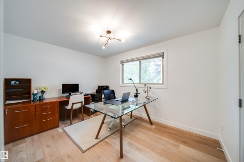 5431 113A Street, Edmonton, AB - Indoor Photo Showing Office