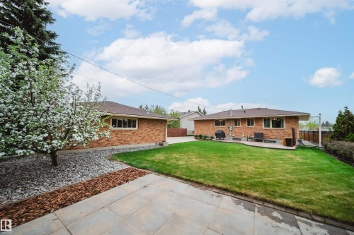 5431 113A Street, Edmonton, AB - Outdoor