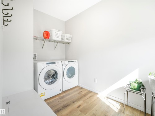 9311 226 Street, Edmonton, AB - Indoor Photo Showing Laundry Room
