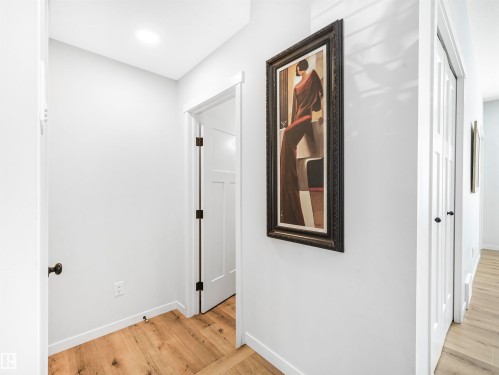 9311 226 Street, Edmonton, AB - Indoor Photo Showing Other Room
