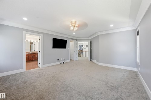 5216 Mullen Crest, Edmonton, AB 