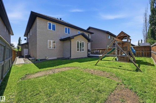 5216 Mullen Crest, Edmonton, AB 