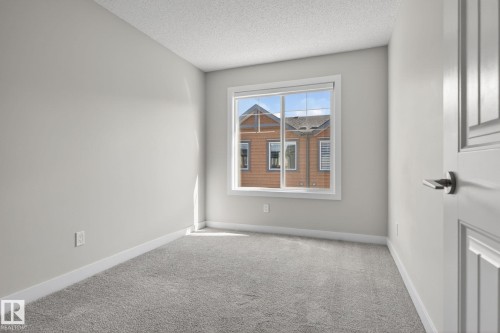 35 3025 151 Avenue, Edmonton, AB 