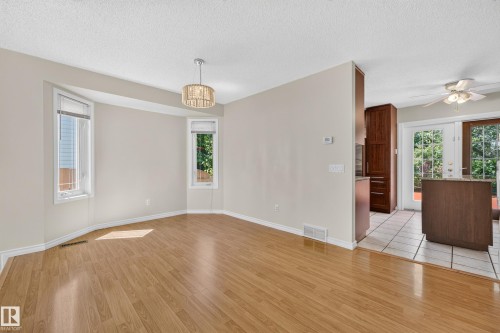 10332 21 Avenue, Edmonton, AB 
