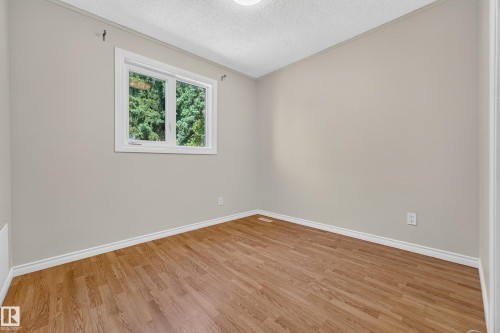10332 21 Avenue, Edmonton, AB 