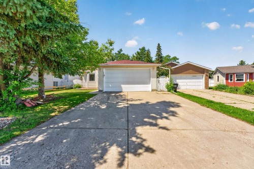 10332 21 Avenue, Edmonton, AB 