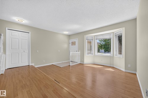 10332 21 Avenue, Edmonton, AB 