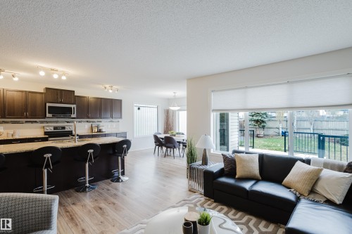 527 171 Street, Edmonton, AB 