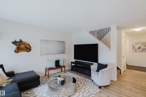 527 171 Street, Edmonton, AB 