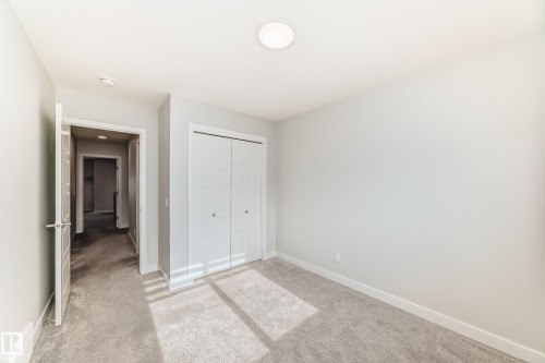4005 Hawthorn Link Link, Edmonton, AB - Indoor Photo Showing Other Room