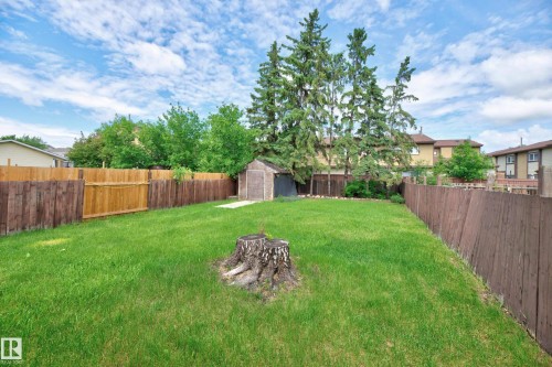 135 Hyndman Crescent, Edmonton, AB 