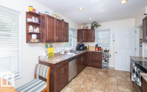 5131 52 Street, Barrhead, AB 