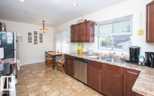5131 52 Street, Barrhead, AB 
