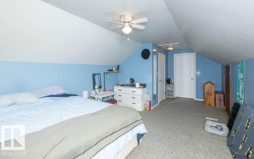 5131 52 Street, Barrhead, AB 
