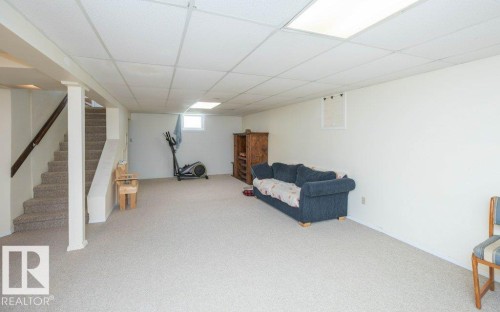 5131 52 Street, Barrhead, AB 