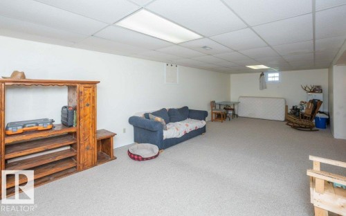 5131 52 Street, Barrhead, AB 