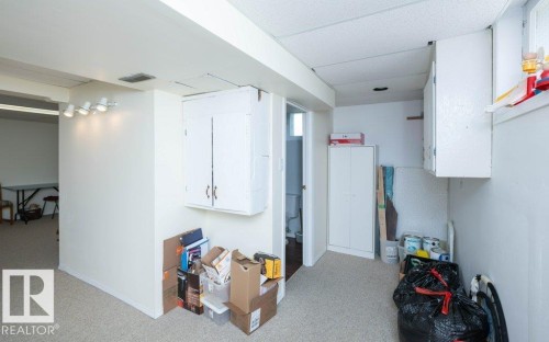 5131 52 Street, Barrhead, AB 
