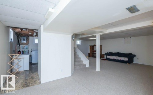 5131 52 Street, Barrhead, AB 