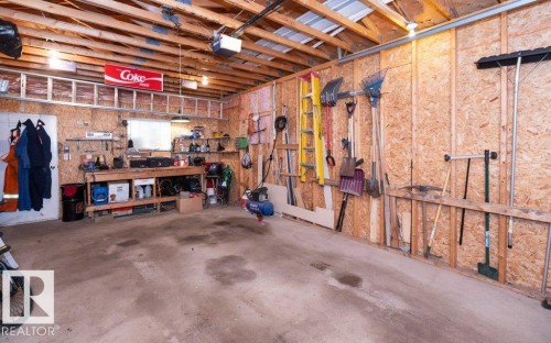 5131 52 Street, Barrhead, AB 