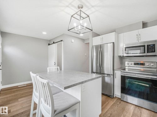 5421 22 Avenue, Edmonton, AB 