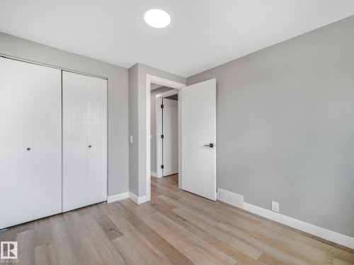 5421 22 Avenue, Edmonton, AB 