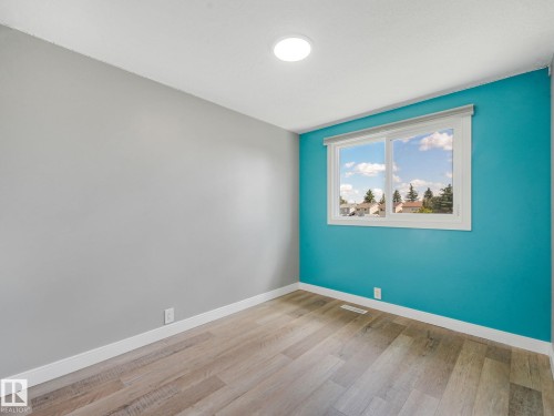 5421 22 Avenue, Edmonton, AB 