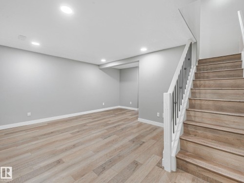 5421 22 Avenue, Edmonton, AB 