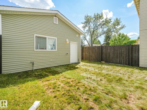5421 22 Avenue, Edmonton, AB 