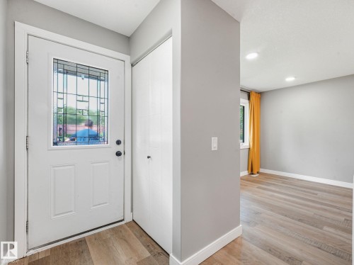 5421 22 Avenue, Edmonton, AB 