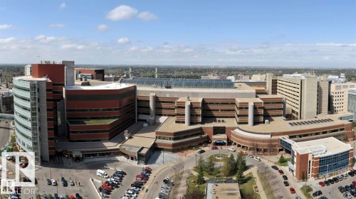 Minutes to the University of Alberta Hospital and the Stollery Children's Hospital - 11440 71 Avenue, Edmonton, AB 