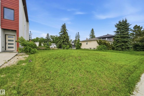 11440 71 Avenue, Edmonton, AB 