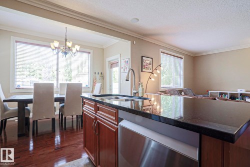 240 Henderson Link, Spruce Grove, AB - Indoor
