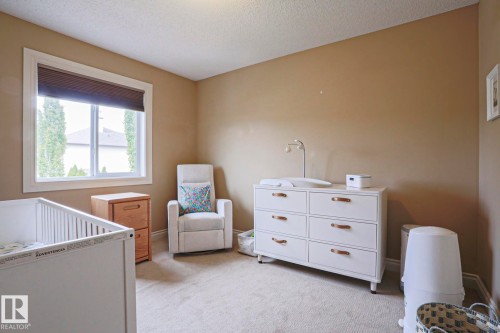 240 Henderson Link, Spruce Grove, AB - Indoor Photo Showing Bedroom